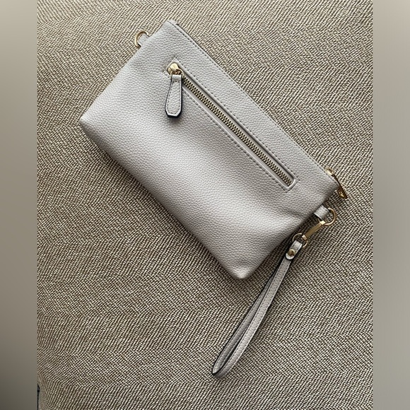 Nanette Lepore Wristlet Zipper Pouch. Lt. Beige. 9 1/2 Wide in.X 5 1/2 in. Tall. - Picture 4 of 12